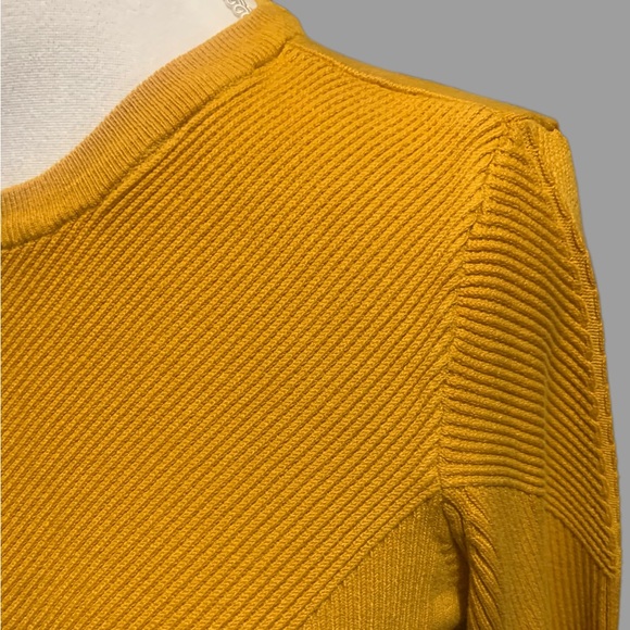 Apt 9 Gold ribbed sweater - Picture 4 of 8
